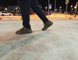 Подросток из Коми попал в больницу с обморожением ног после прогулок в легкой обуви